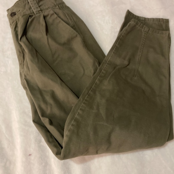 Forever 21 army green cargos (SMALL) - Picture 3 of 3